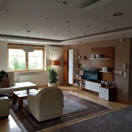 فيلة Unikatna Vila U Vogosci